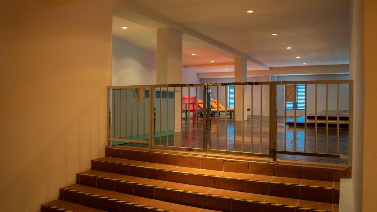 Kaizen Hotel & Suites Melaka Экстерьер фото