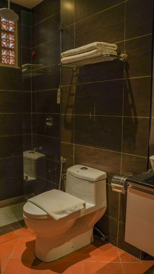 Kaizen Hotel & Suites Melaka Экстерьер фото