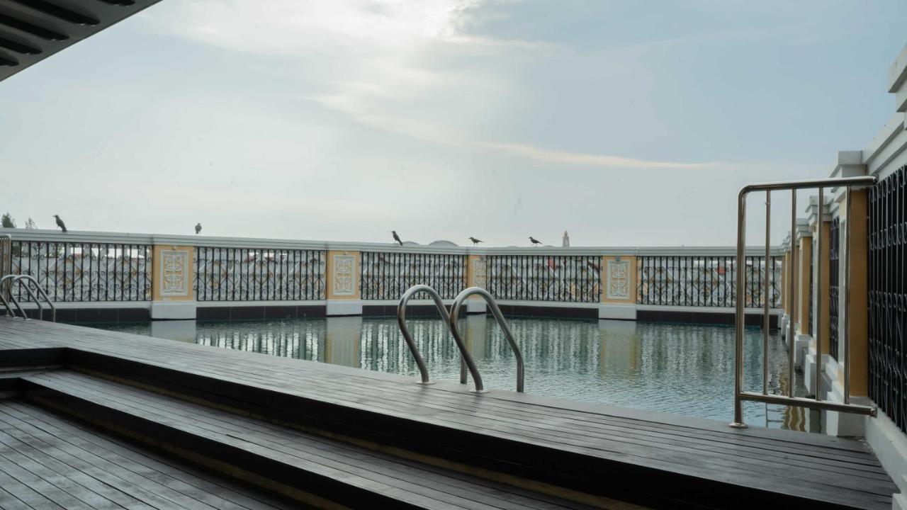 Kaizen Hotel & Suites Melaka Экстерьер фото
