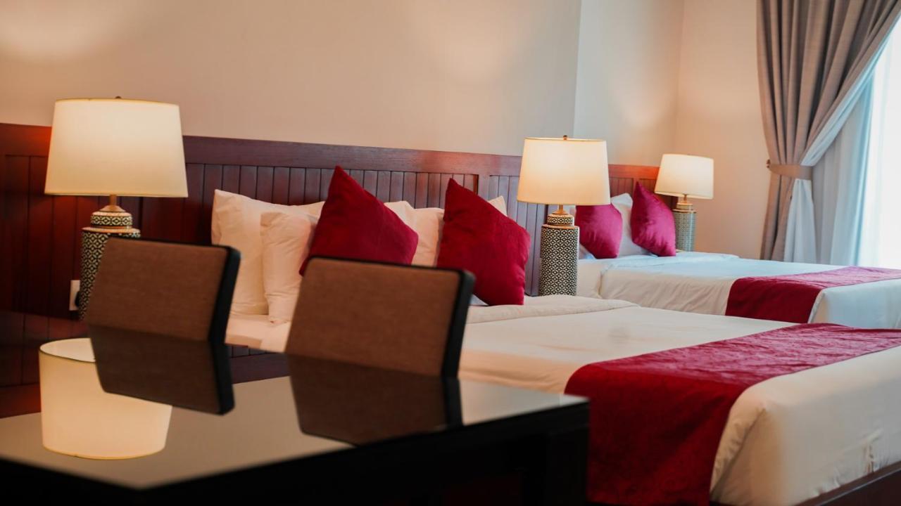 Kaizen Hotel & Suites Melaka Экстерьер фото